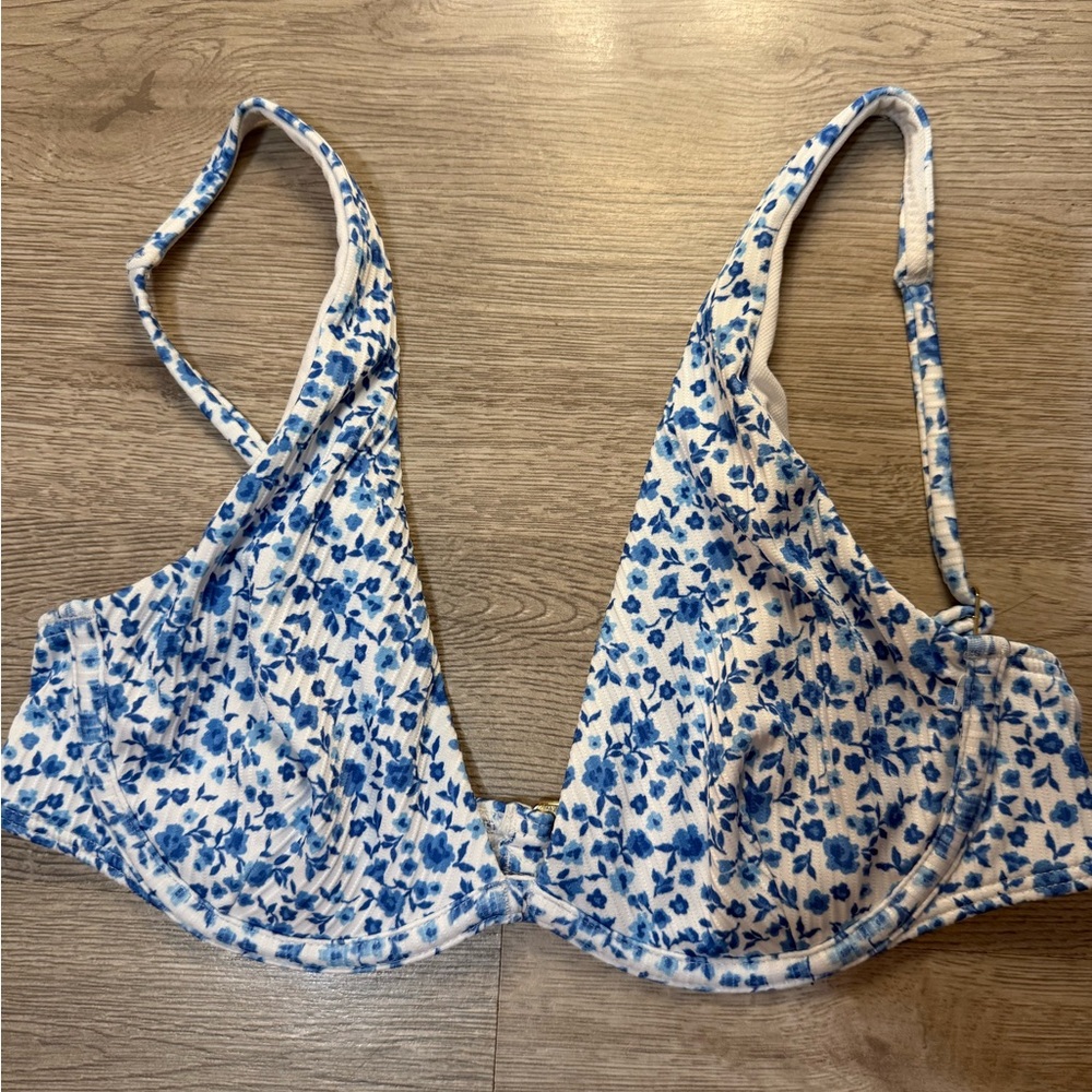 Hollister Blue Floral Bikini Top